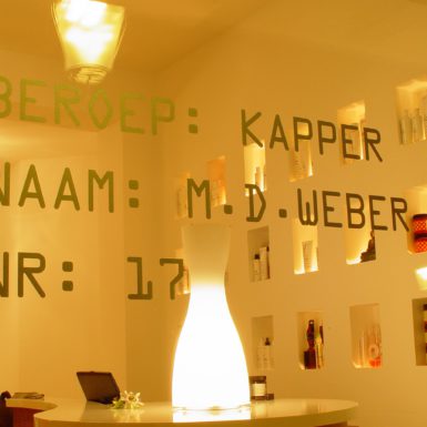 Kapper in Amersfoort ontworpen door interieurontwerper Cris Van Amsterdam.