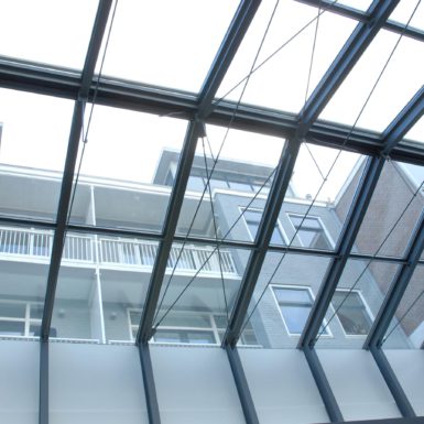 Het Egelantiersgracht kantoor is ontworpen door interieurontwerper Cris van Amsterdam.