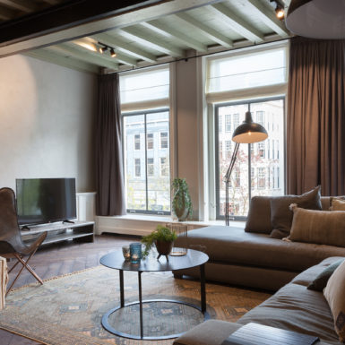 Prachtig appartementen Oudegracht in het hart van Utrecht ontworpen door interieurontwerper Cris van Amsterdam.